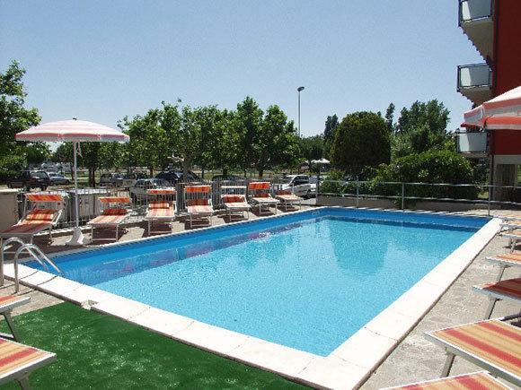 לידו די סביו Hotel Rex מראה חיצוני תמונה
