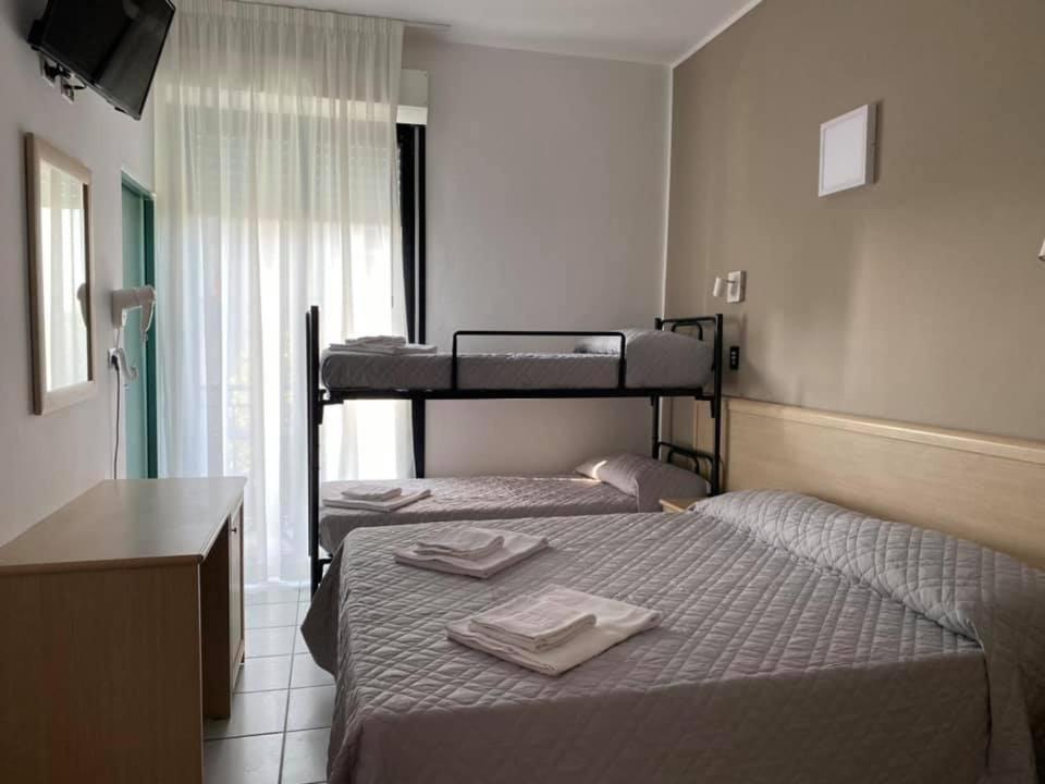 לידו די סביו Hotel Rex מראה חיצוני תמונה