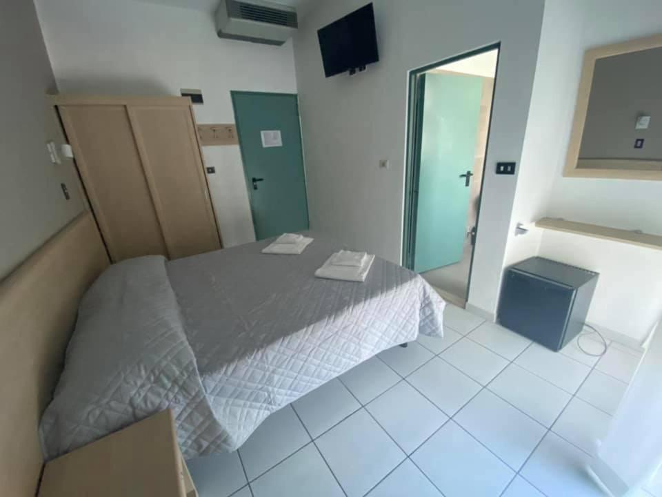 לידו די סביו Hotel Rex מראה חיצוני תמונה