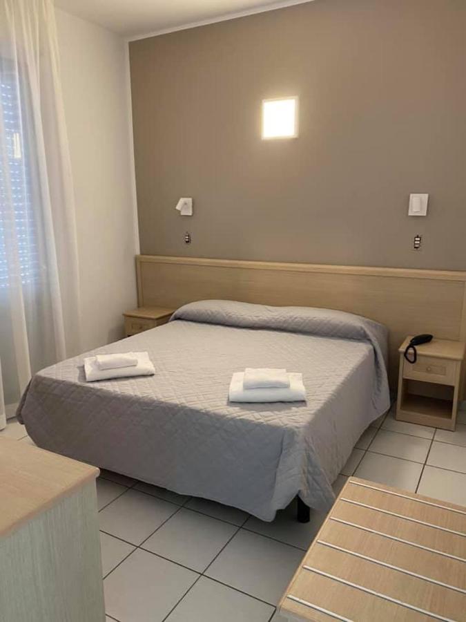 לידו די סביו Hotel Rex מראה חיצוני תמונה