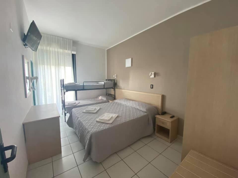 לידו די סביו Hotel Rex מראה חיצוני תמונה