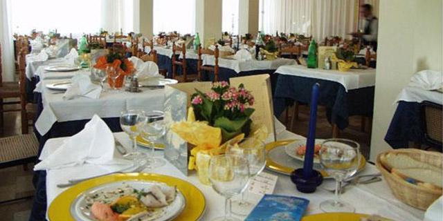 לידו די סביו Hotel Rex מראה חיצוני תמונה